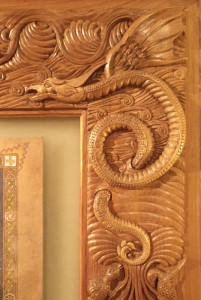 DETALLE MARCO (SIERPE ALADA)