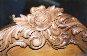 DETALLE RELIEVE CABECERO